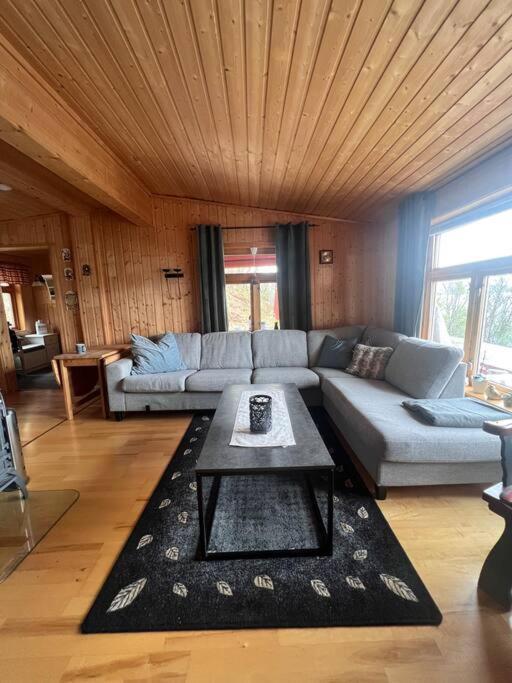 Cozy And Spacious Cabin Svensby Εξωτερικό φωτογραφία
