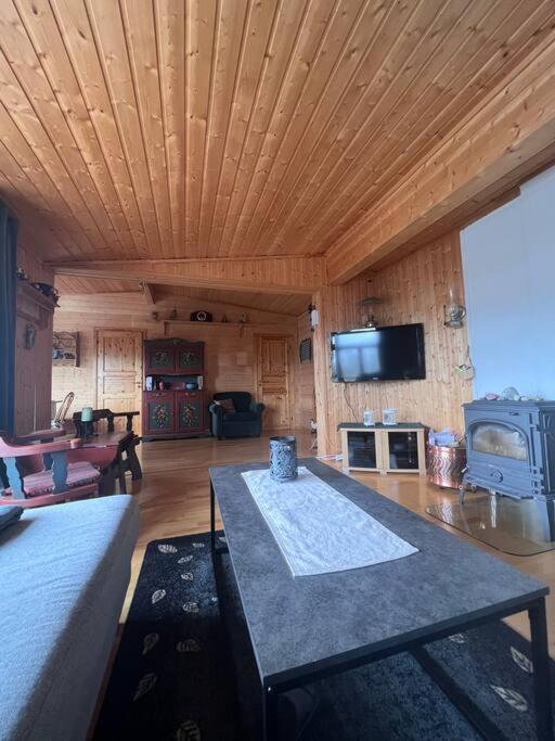 Cozy And Spacious Cabin Svensby Εξωτερικό φωτογραφία